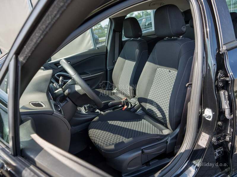 Opel Astra K 1.5Diesel led