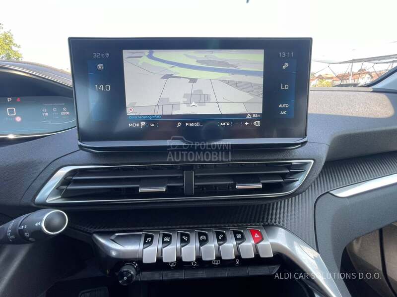 Peugeot 3008 1.2 Puretech/Allure