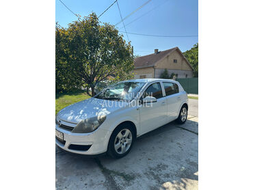 Opel Astra H 