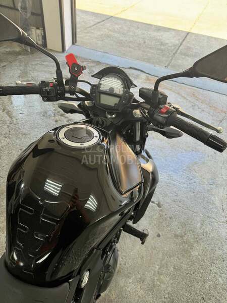 Kawasaki er6n