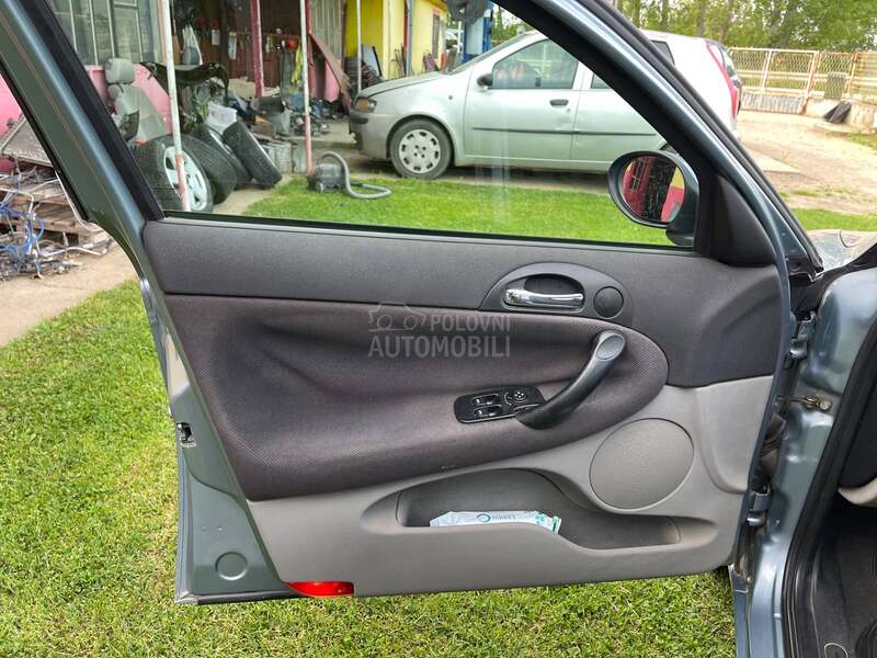 Alfa Romeo 147 1.6 TS