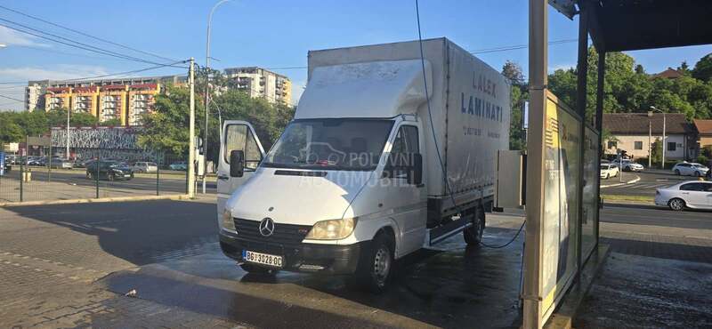 Mercedes Benz Sprinter 