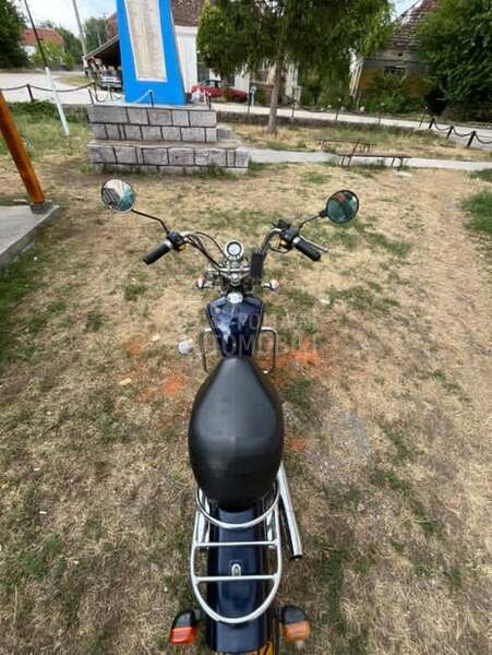 Tomos Rivavl