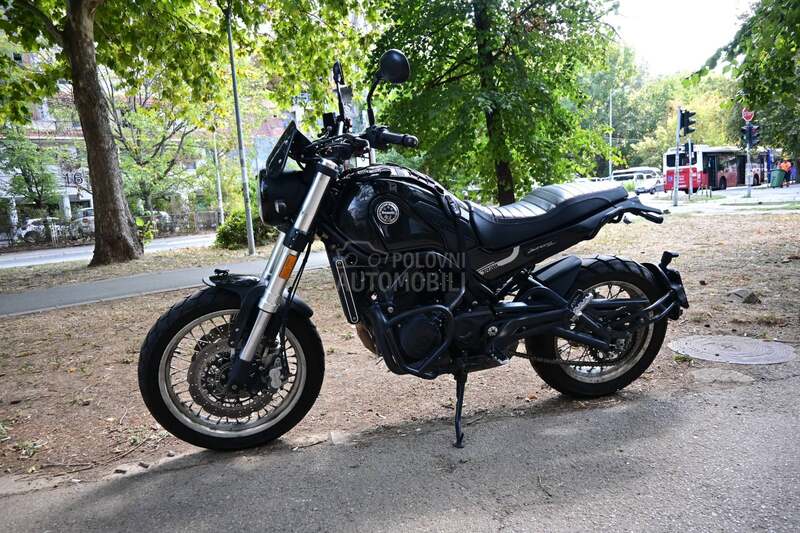 Benelli Leoncino 500 Trail