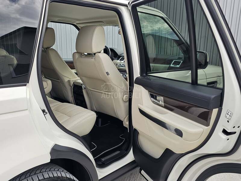 Land Rover Range Rover Sport 3.0TD V6 HSE