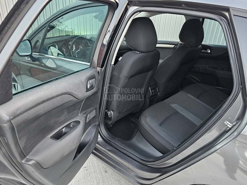 Citroen C4 1.6eHDi/N A V I/LED/
