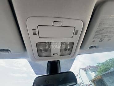 Unutrašnje svetlo za Renault Koleos od 2008. do 2015. god.