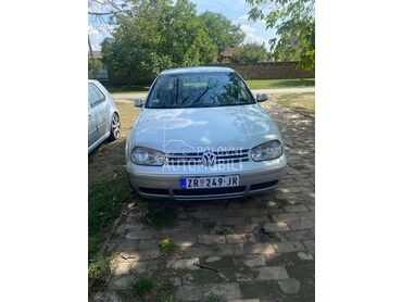 Volkswagen Golf 4 GTI