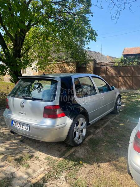 Volkswagen Golf 4 GTI