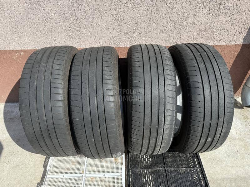 Bridgestone 225/55 R18 Letnja