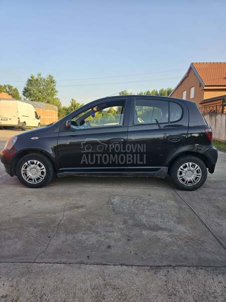 Toyota Yaris 1.0