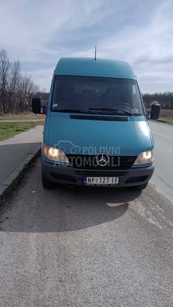 Mercedes Benz Sprinter 