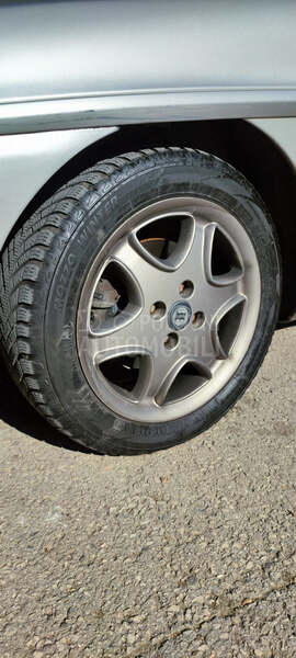 Lancia Ypsilon 1.2 16v