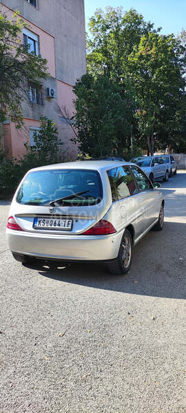 Lancia Ypsilon 1.2 16v