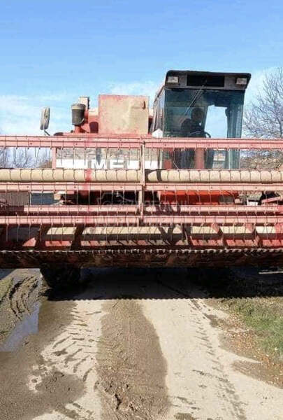 Massey Ferguson 665