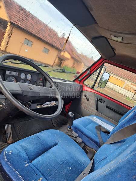 Volkswagen L 80