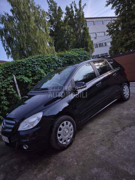 Mercedes Benz B 150 