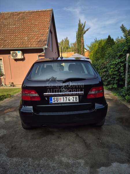 Mercedes Benz B 150 