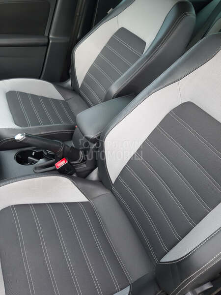 Volkswagen Jetta 2.0 TDI  Highline