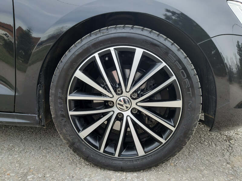 Volkswagen Jetta 2.0 TDI  Highline
