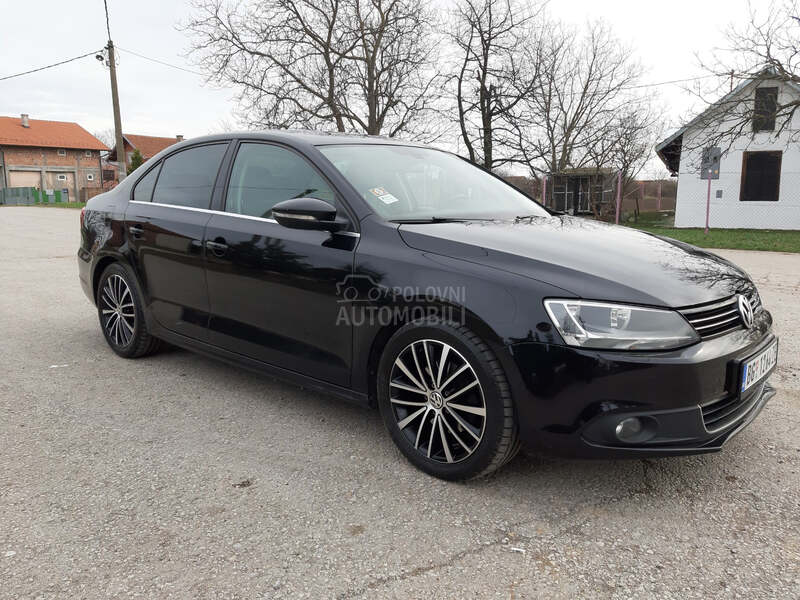 Volkswagen Jetta 2.0 TDI  Highline