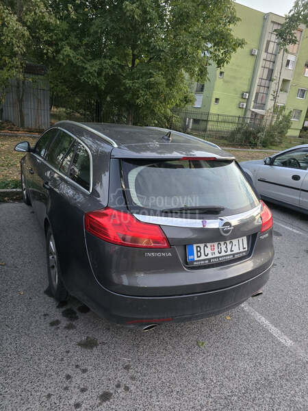 Opel Insignia 1.6 turbo