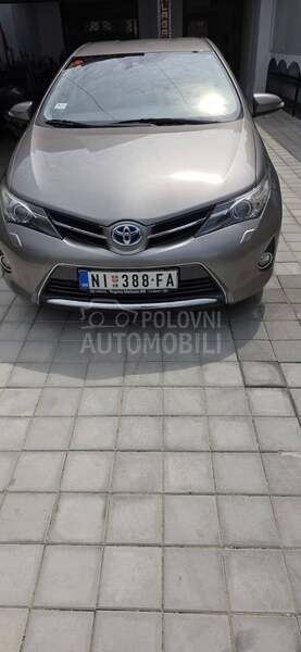 Toyota Auris HYBRID