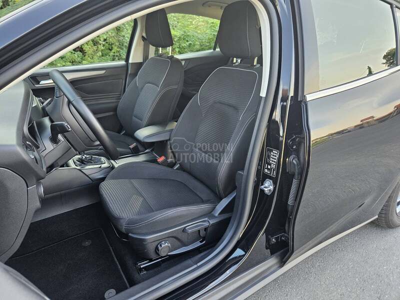 Ford Focus STYLE