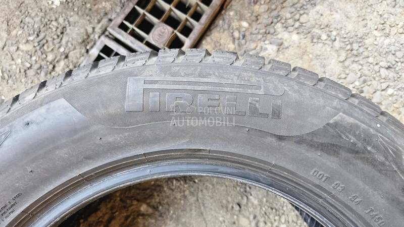 Pirelli 215/60 R16 Zimska
