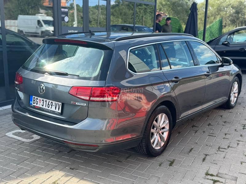Volkswagen Passat B8 1.6 TDI COMFORTLINE
