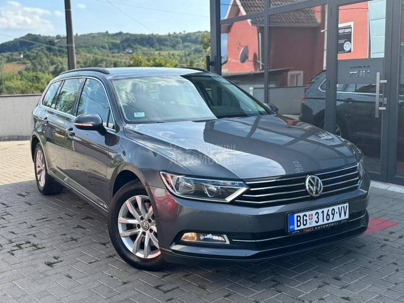 Volkswagen Passat B8 1.6 TDI COMFORTLINE