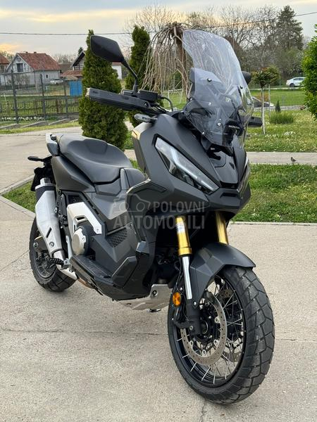 Honda XADV 750