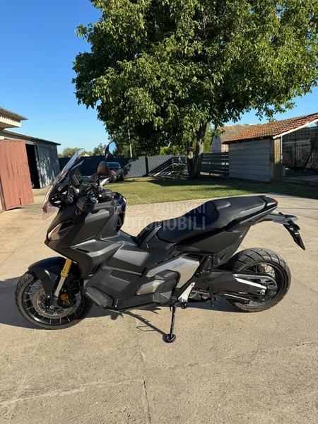 Honda XADV 750
