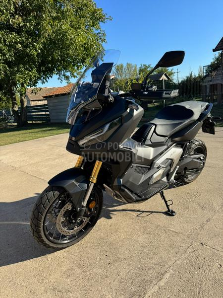 Honda XADV 750