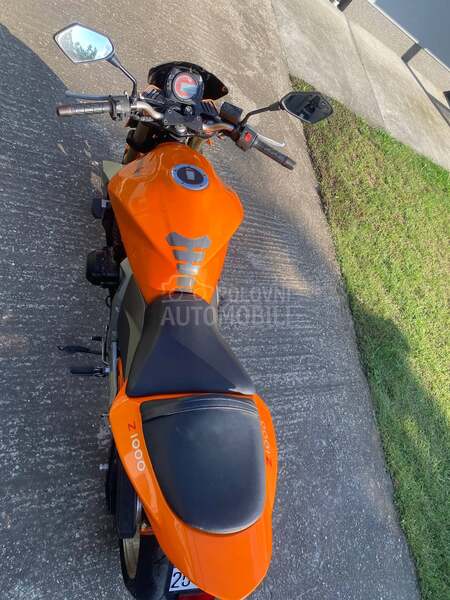 Kawasaki Z1000