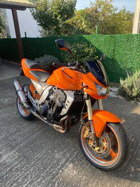 Kawasaki Z1000