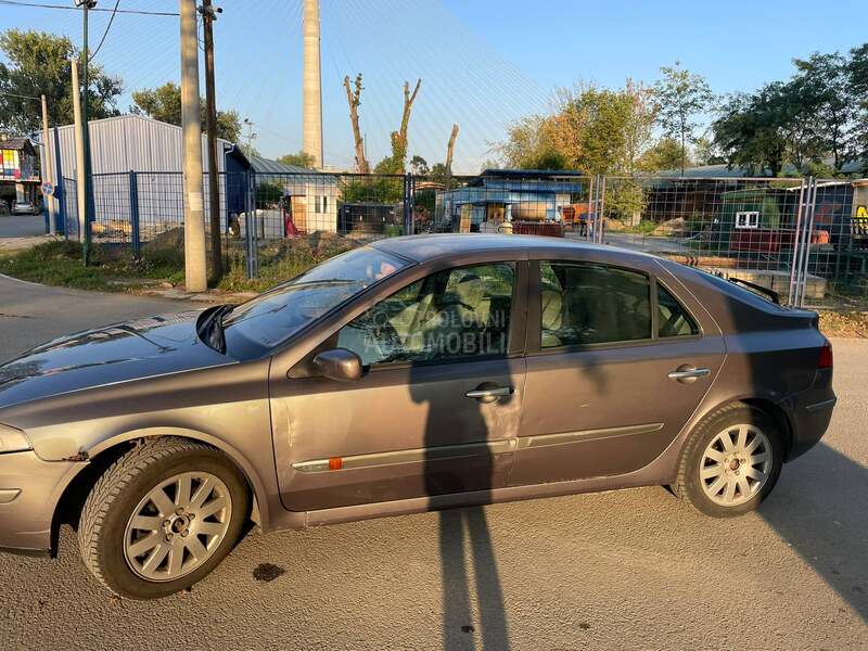 Renault Laguna 