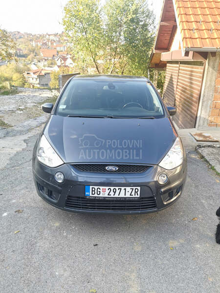 Ford S-Max 