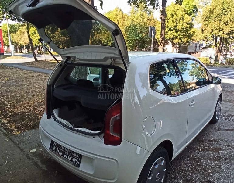 Volkswagen up! na.im.etan