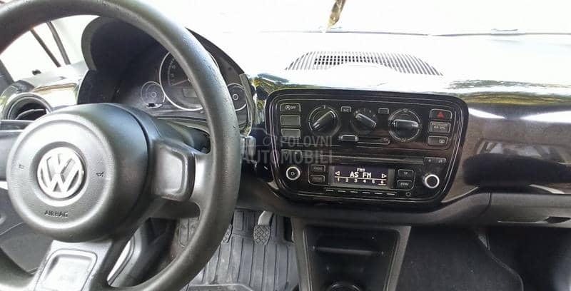 Volkswagen up! na.im.etan