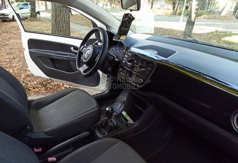 Volkswagen up! na.im.etan