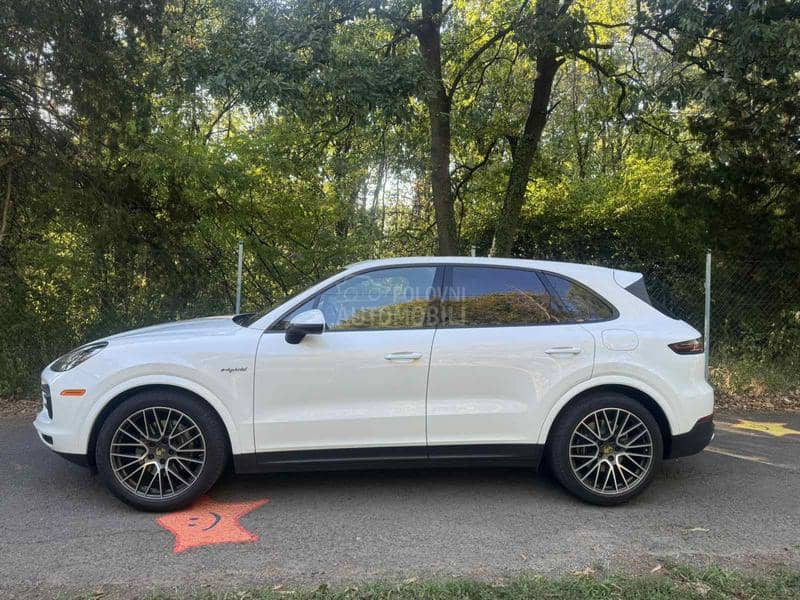 Porsche Cayenne e-hybrid Porsche Cayenne e-hybrid