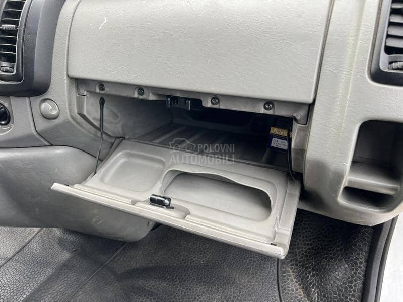 Enterijer za Renault Trafic II