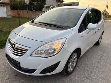 Opel Meriva eco flex cosmo