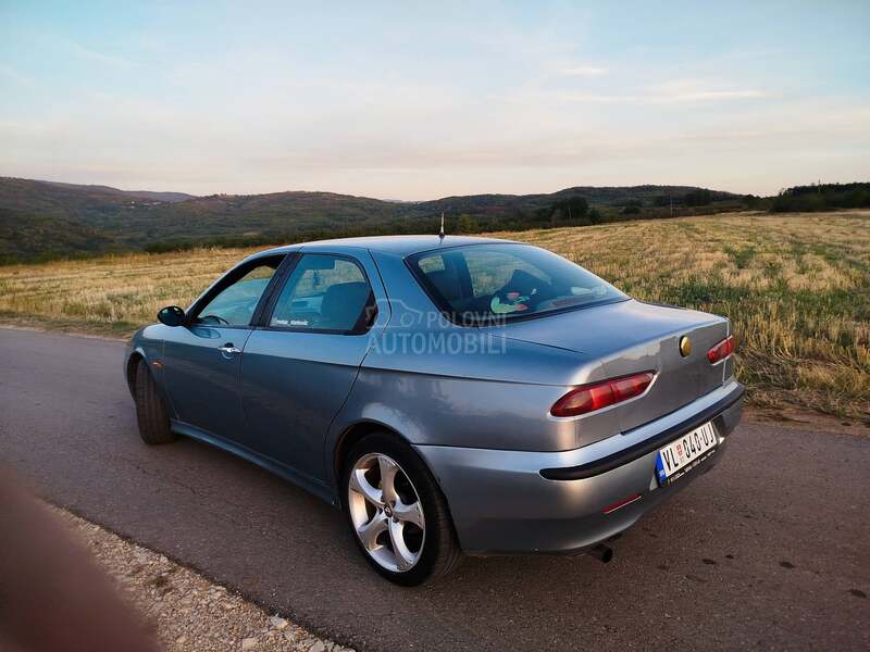 Alfa Romeo 156 
