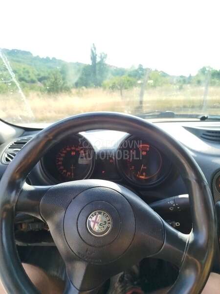 Alfa Romeo 156 