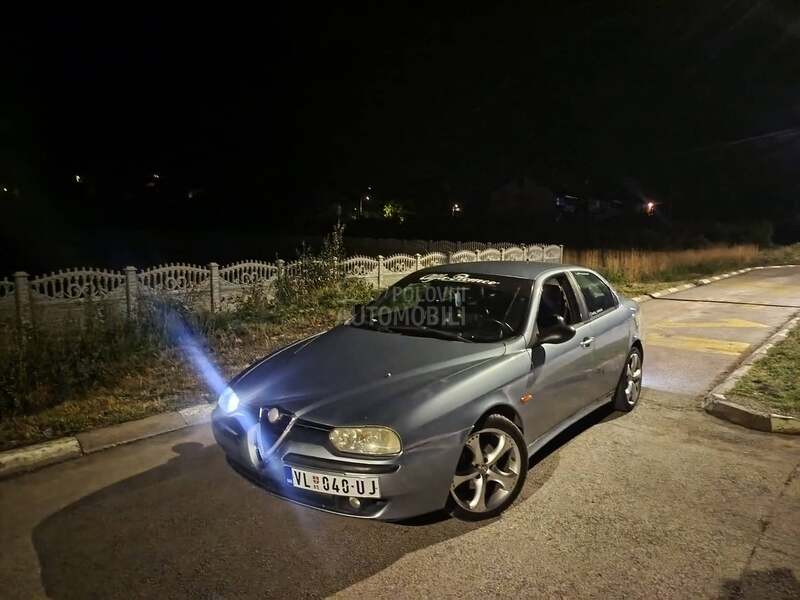 Alfa Romeo 156 