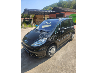 Peugeot 1007 1.6 HDI