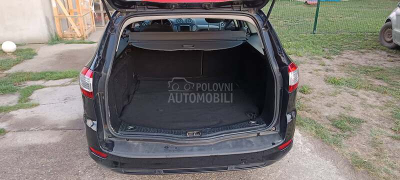 Ford Mondeo 