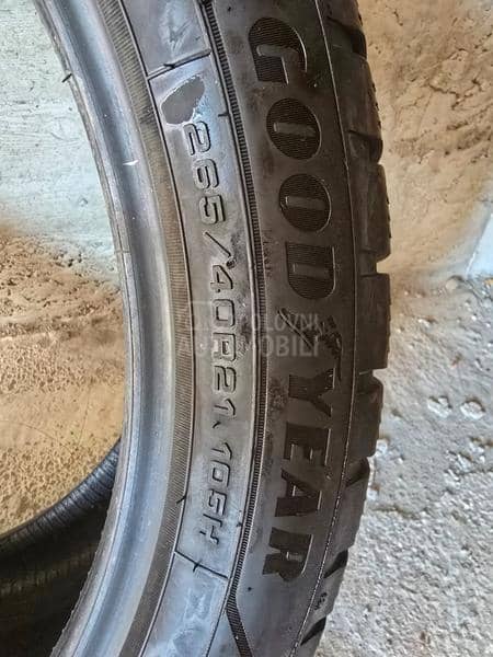 Goodyear 265/40 R21 Zimska